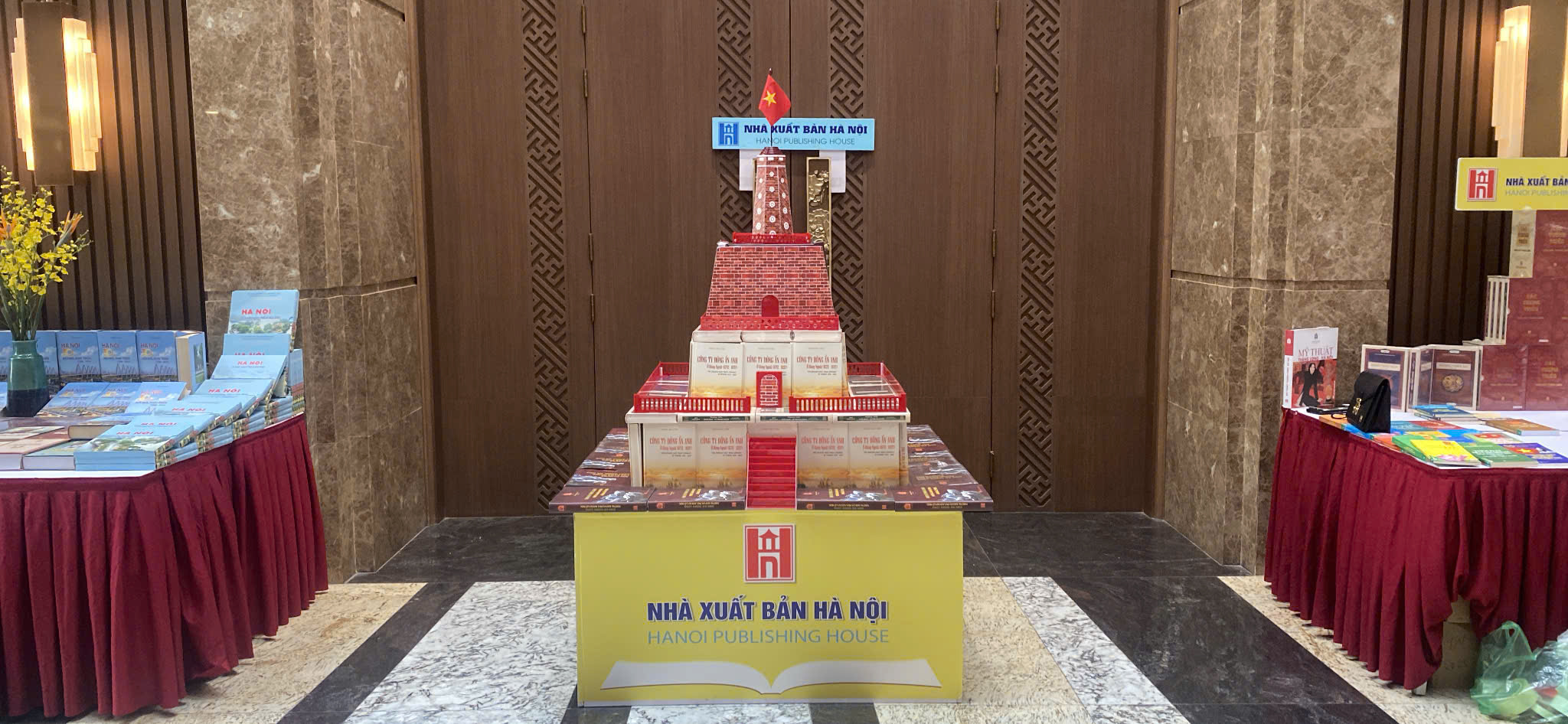 Đại biểu các cơ quan Trung ương góp ý Dự thảo văn kiện Đại hội XVIII Đảng bộ Hà Nội