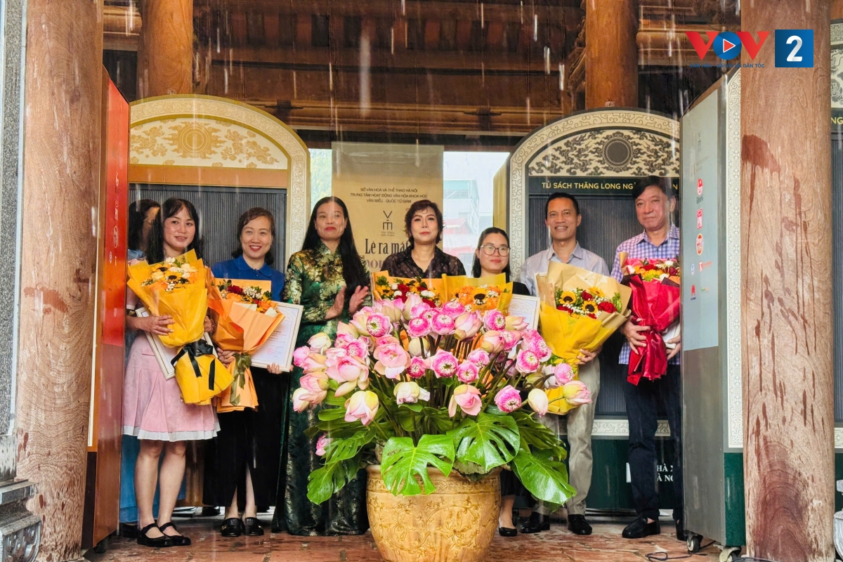 NHÀ XUẤT BẢN HÀ NỘI - NHÀ BẢO TRỢ TRI THỨC CHO “KHÔNG GIAN VĂN HÓA ĐỌC - VĂN MIẾU QUỐC TỬ GIÁM