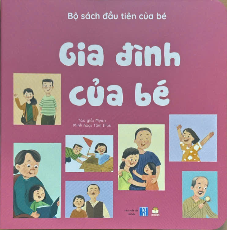 Gia đình của bé